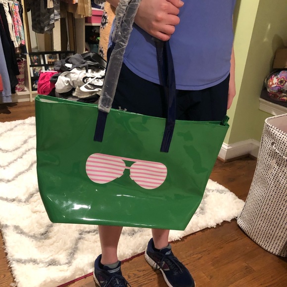 Handbags - New large grocery/weekender tote!